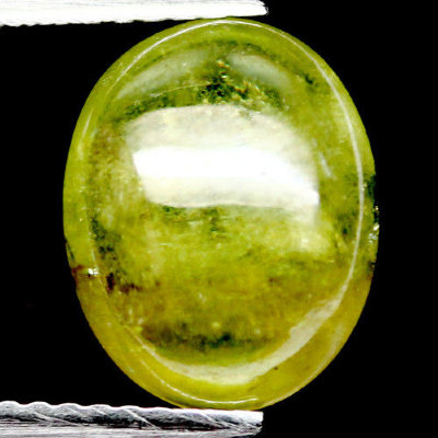  Камень Сфен натуральный 3.82 карат арт. 17338