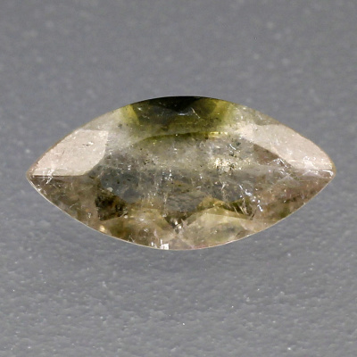 Камень полихромный зеленый Турмалин натуральный 0.98 карат арт 22364