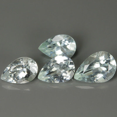 Камень Аквамарин натуральный 7х5 мм и 6х4 мм груша 4шт 1.79 карат арт. 20790