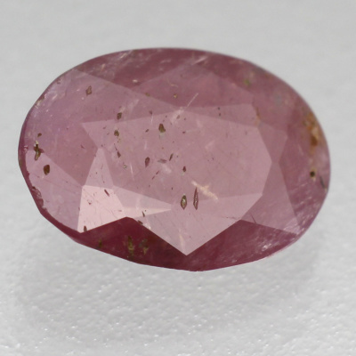 Камень розовый корунд натуральный 2.50 карат арт 17566