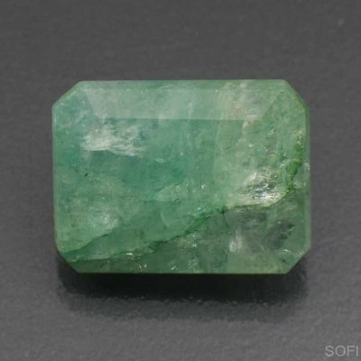 Камень Зелёный берилл натуральный 7.50 карат арт. 30047