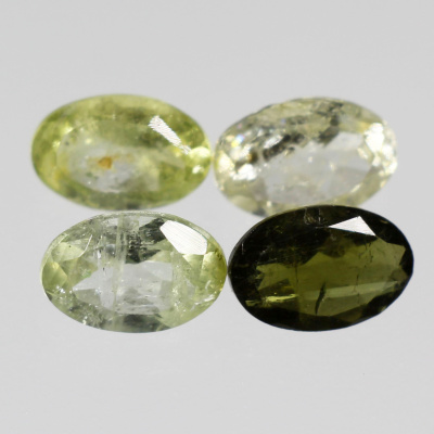 Камень зеленый Турмалин натуральный 1.50 карат арт. 5230