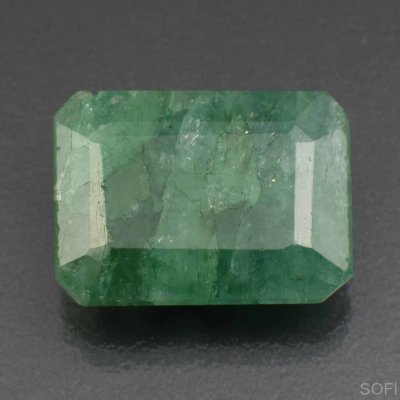 Камень Зелёный берилл натуральный 8.00 карат арт. 30088