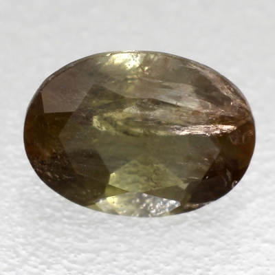 Камень Андалузит натуральный 0.85 карат арт. 17319
