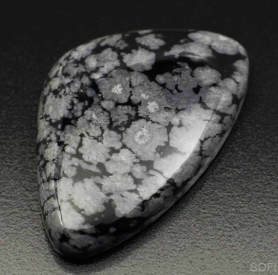  Камень снежный обсидиан натуральный 26.75 карат арт. 12788