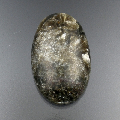 Камень Слюдит натуральный 55.50 карат арт. 30368