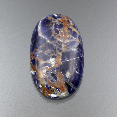 Камень содалит натуральный 24.60 карат арт 4982