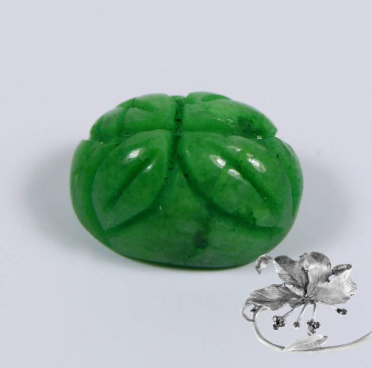 Камень зелёный берилл  натуральный 12.25 карат арт. 10700
