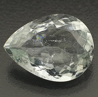 Камень Аквамарин натуральный груша 15х12 мм 6.65 карат арт. 17945