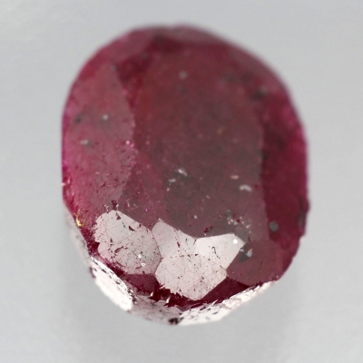 Камень розовый корунд натуральный 17.80 карат арт 6361