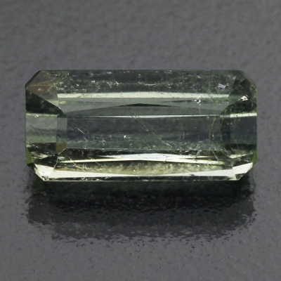  Камень Турмалин натуральный 2.40 карат арт. 8029