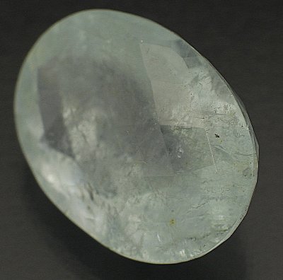 Камень Аквамарин натуральный 13.95 карат 18х13 мм овал арт. 17694